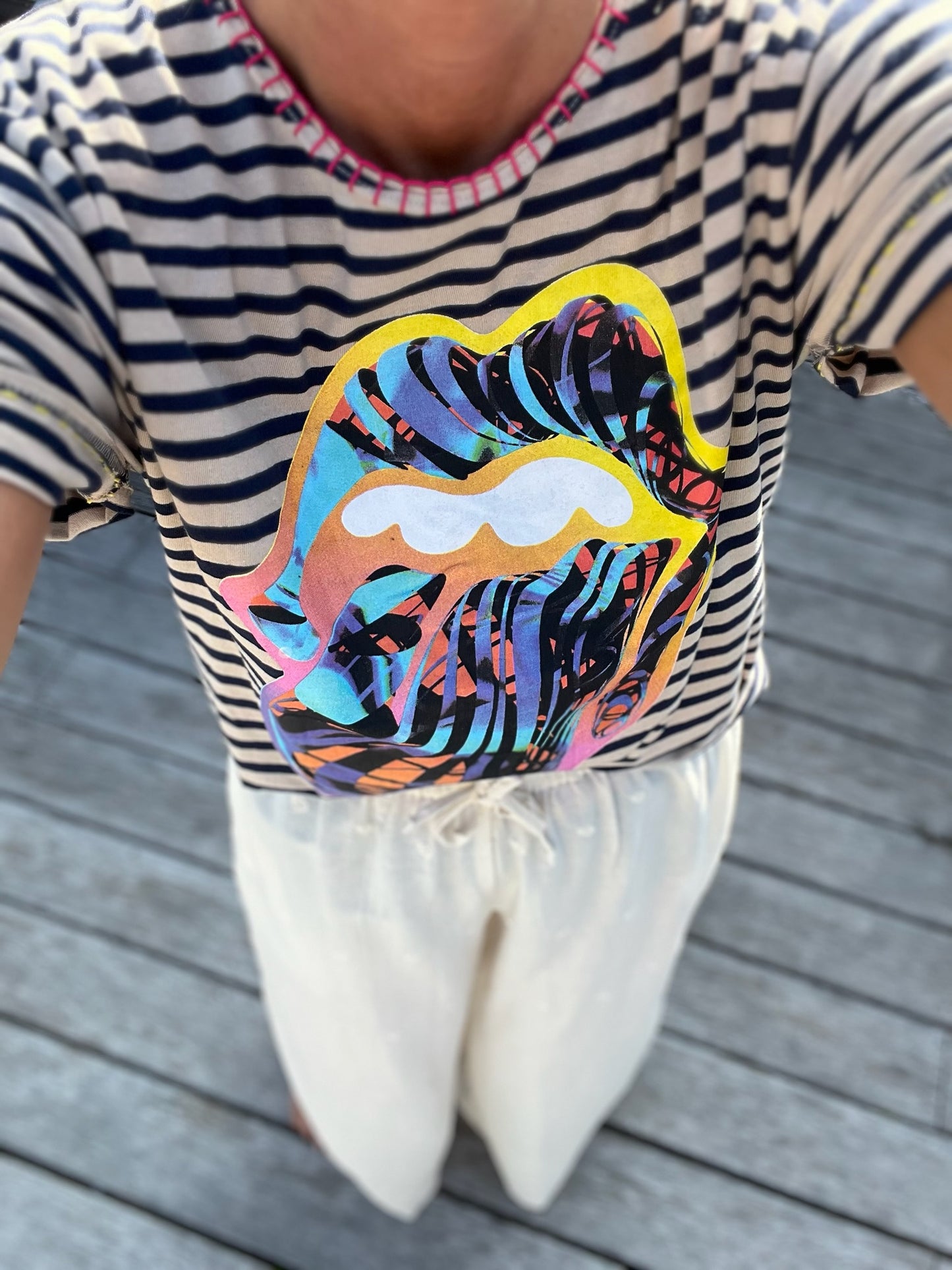 T- SHIRT ROLLING STONES // RAINBOW