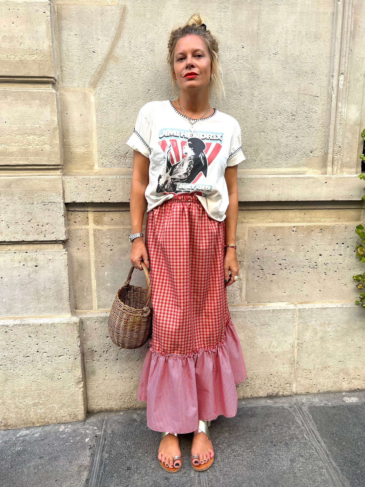 Red Brigitte skirt