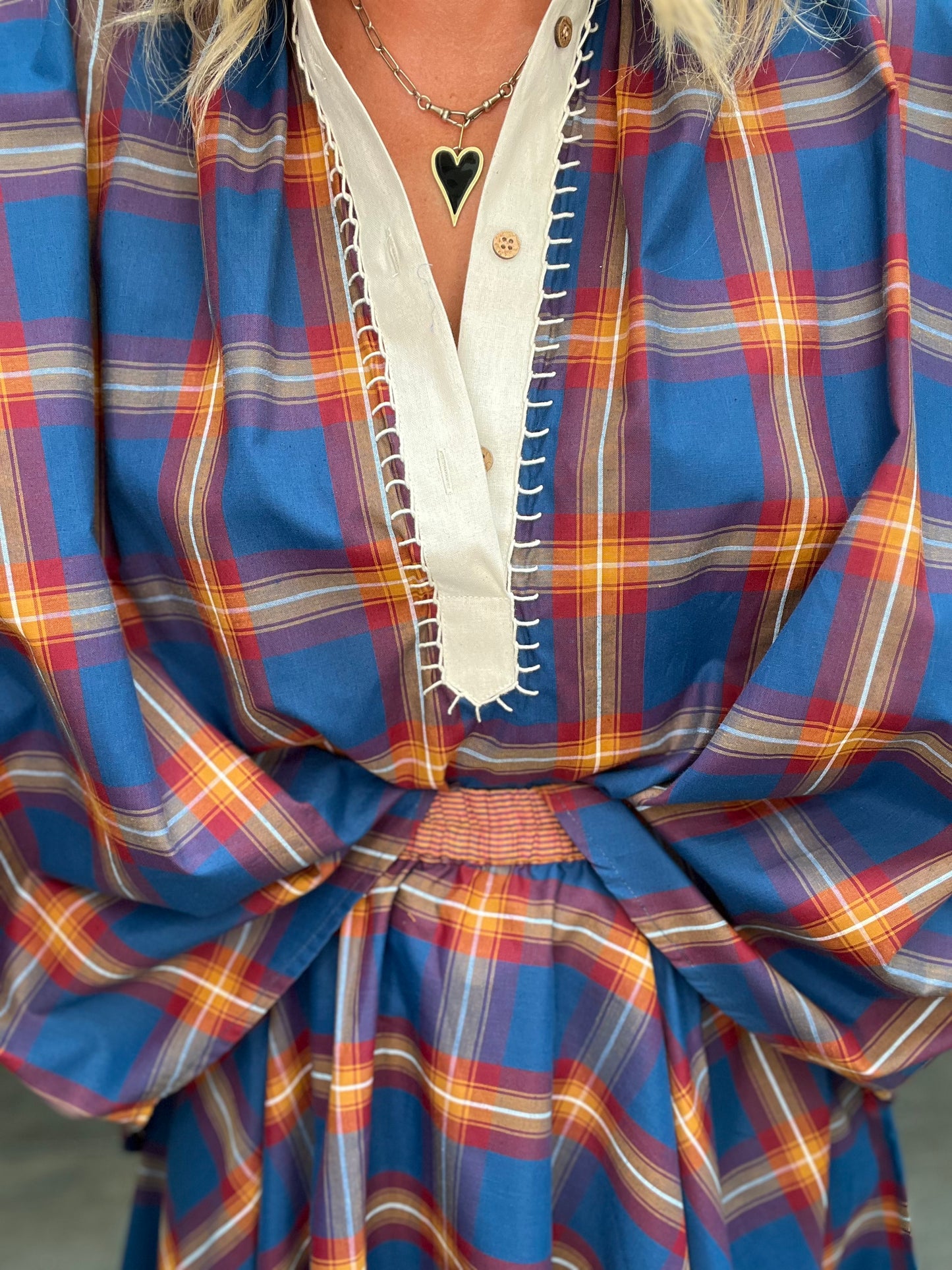 Rebeka folk shirt