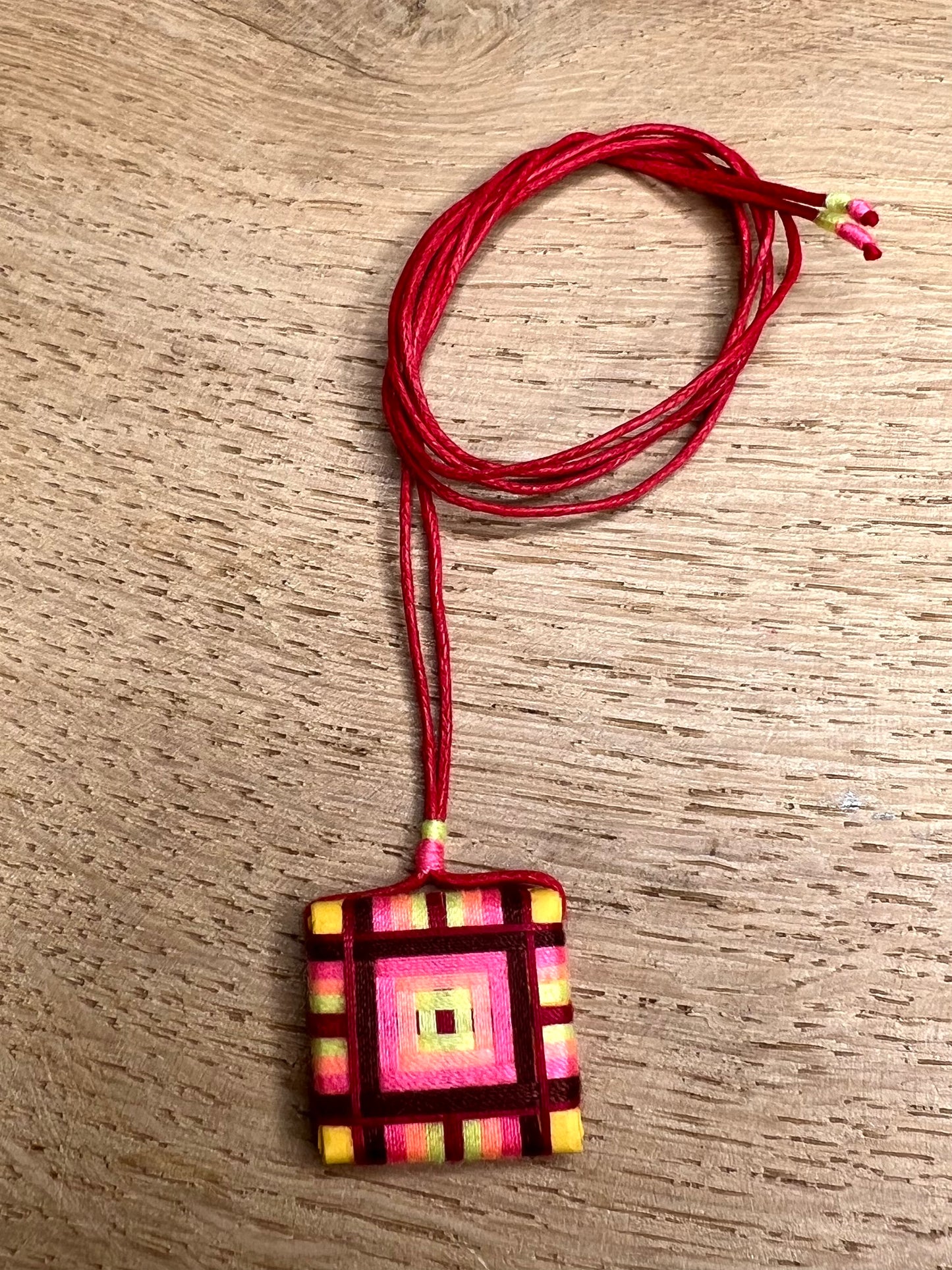 COLLIER MANTRA AMOUR