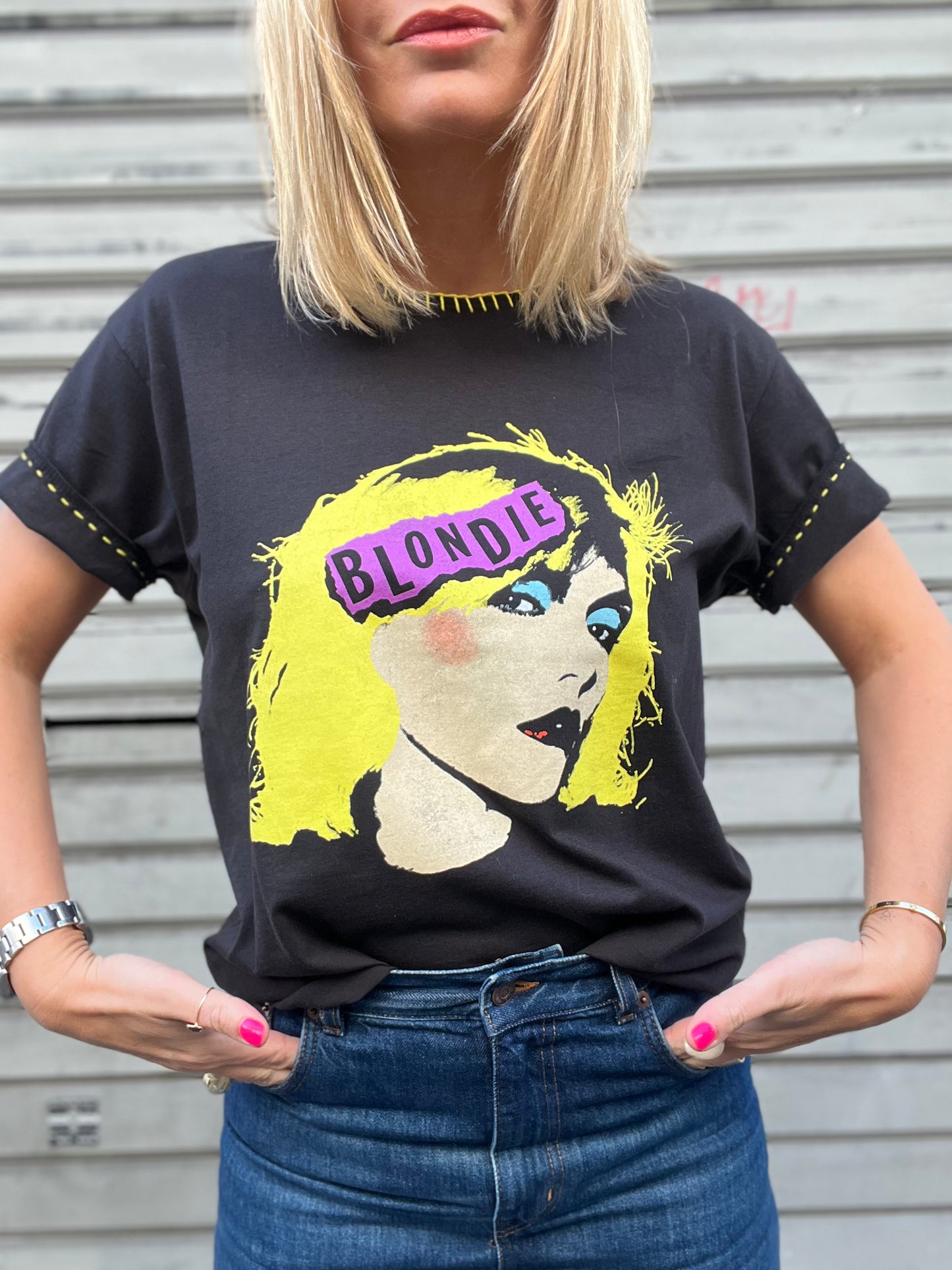 T- SHIRT BLONDIE // DEBBIE