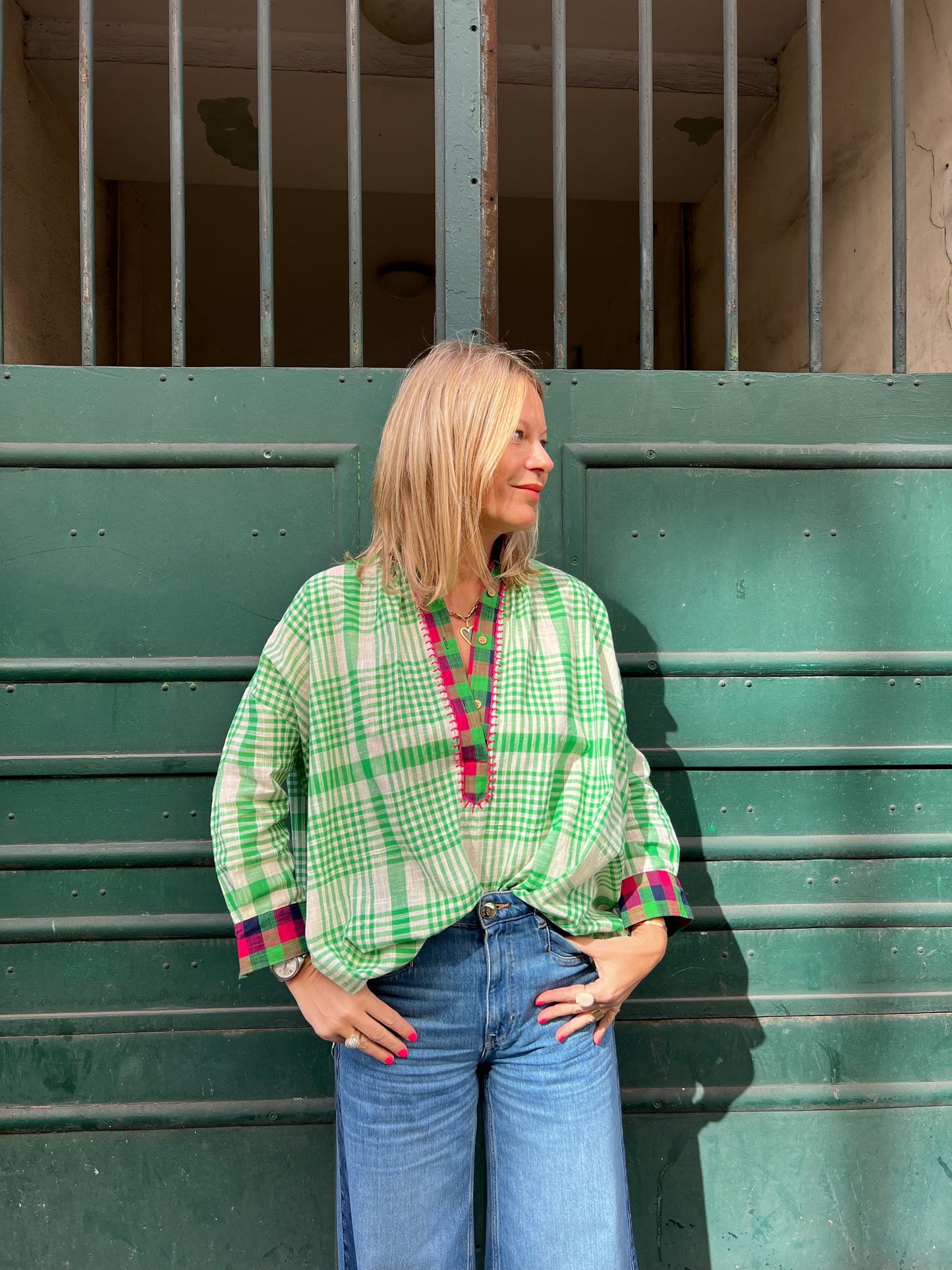 Rebeka folk shirt