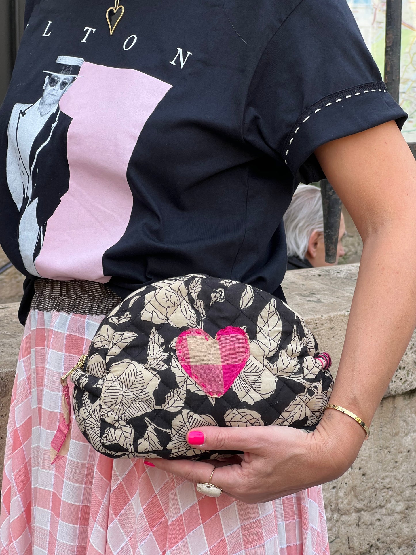 TROUSSE LOVE NOIRE // MEDIUM