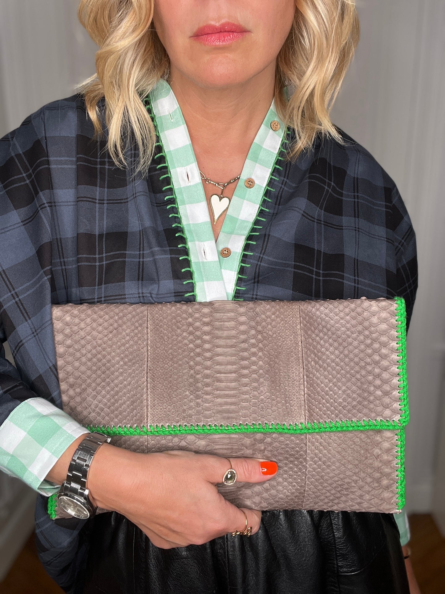 Pochette Kaa Taupe