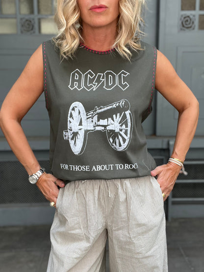 T- ACDC // Angus