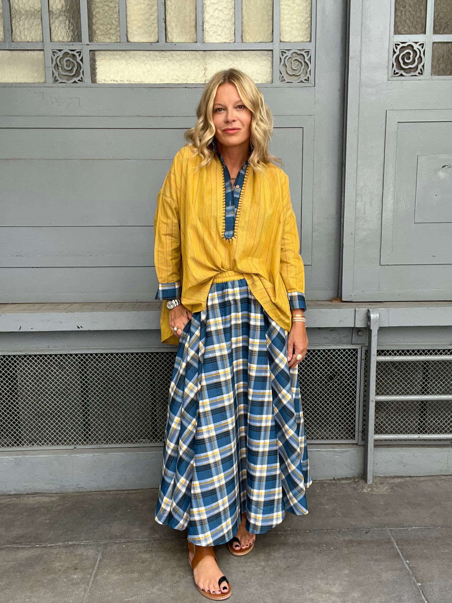 Rebeka folk shirt