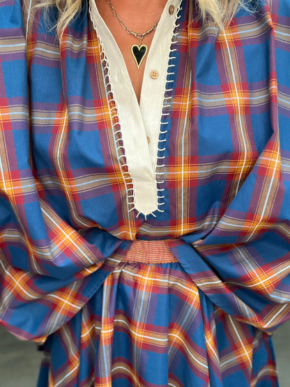Rebeka folk shirt