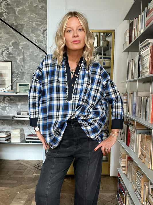 Rebeka folk shirt