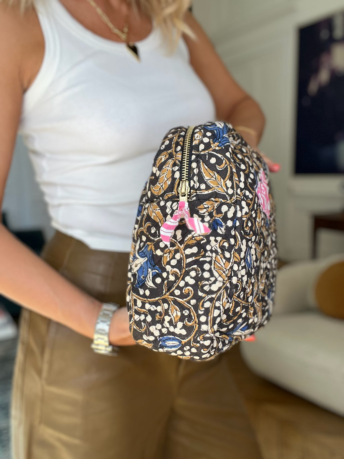 BLACK LOVE POUCH // LARGE