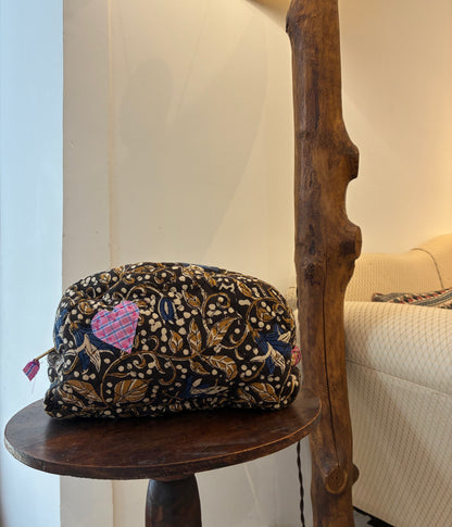 TROUSSE LOVE // MEDIUM 9