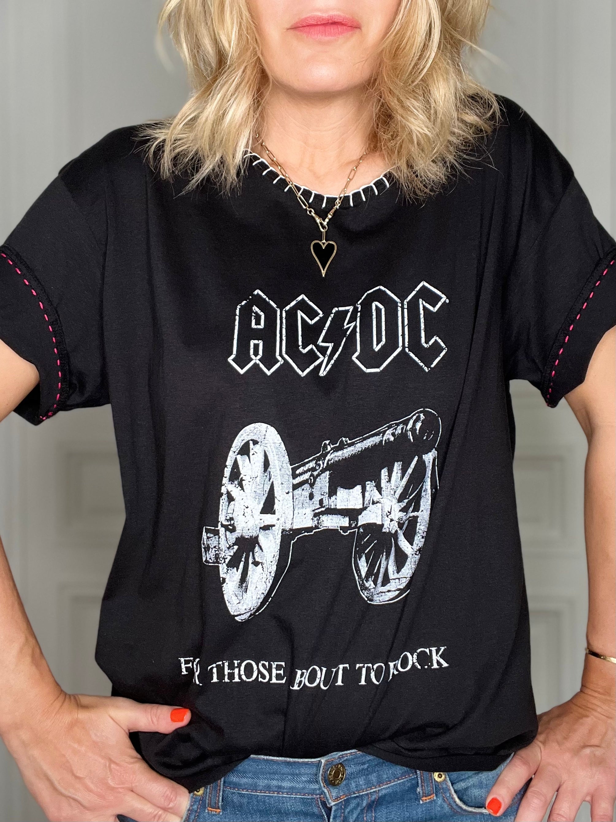 T- SHIRT AC/DC // TO ROCK – Fish Club Paris