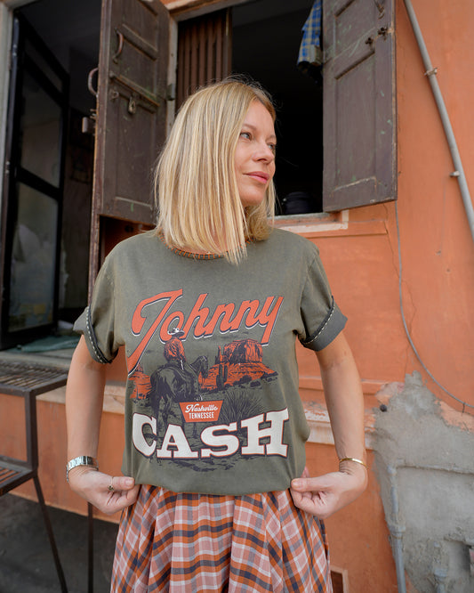 T- SHIRT JOHNNY CASH // COUNTRY